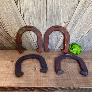 Vintage Horseshoe Pitching, 4 Horse Shoes Lawn Game, 2.35 Lbs 2 Pairs Horseshoes, Yard Game, Summer Party Game Horseshoe Toss