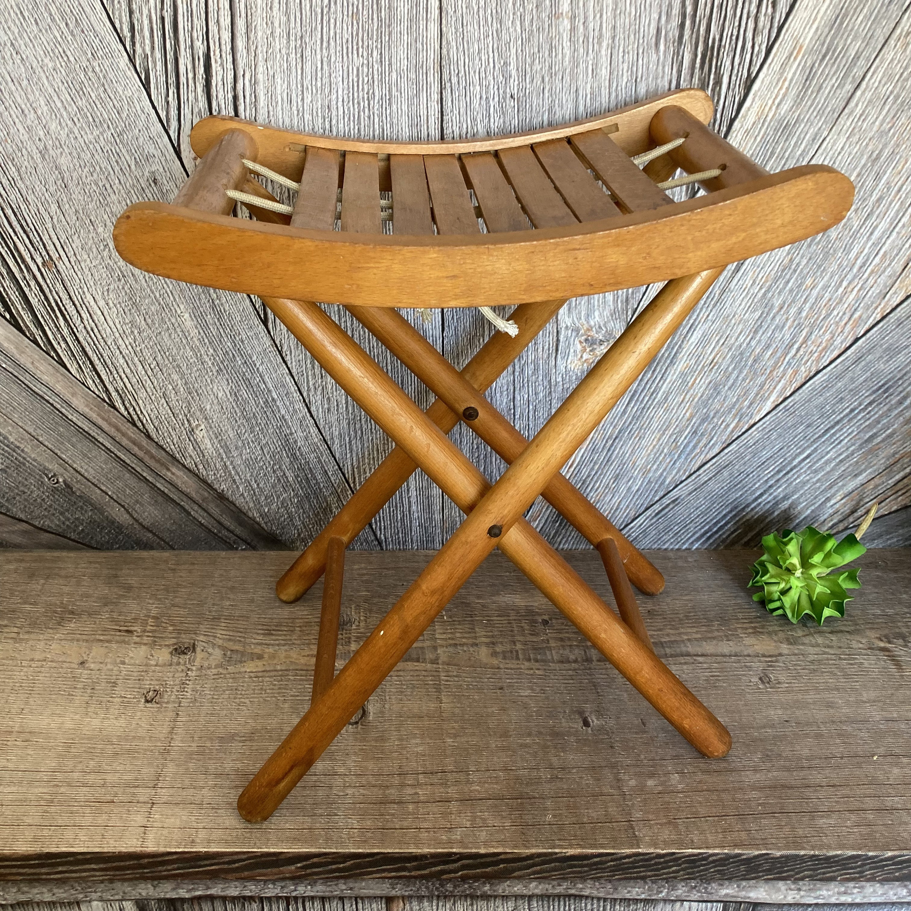 Vintage Nevco Yugoslavia Stool 50s Folding Camp Stool Fold and Carry Wood Footstool Wooden Camping Chair Apartment Seating Sitting Stool Etsy