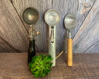 Old fashioned 2024 ice cream scoop