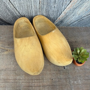 Vintage Wooden Shoes {Dutch Wooden Clogs Scandinavian} Raw wood Tulip Time Holland Souvenir Decor Wall Hanging, Home Decor, Pair of Shoes