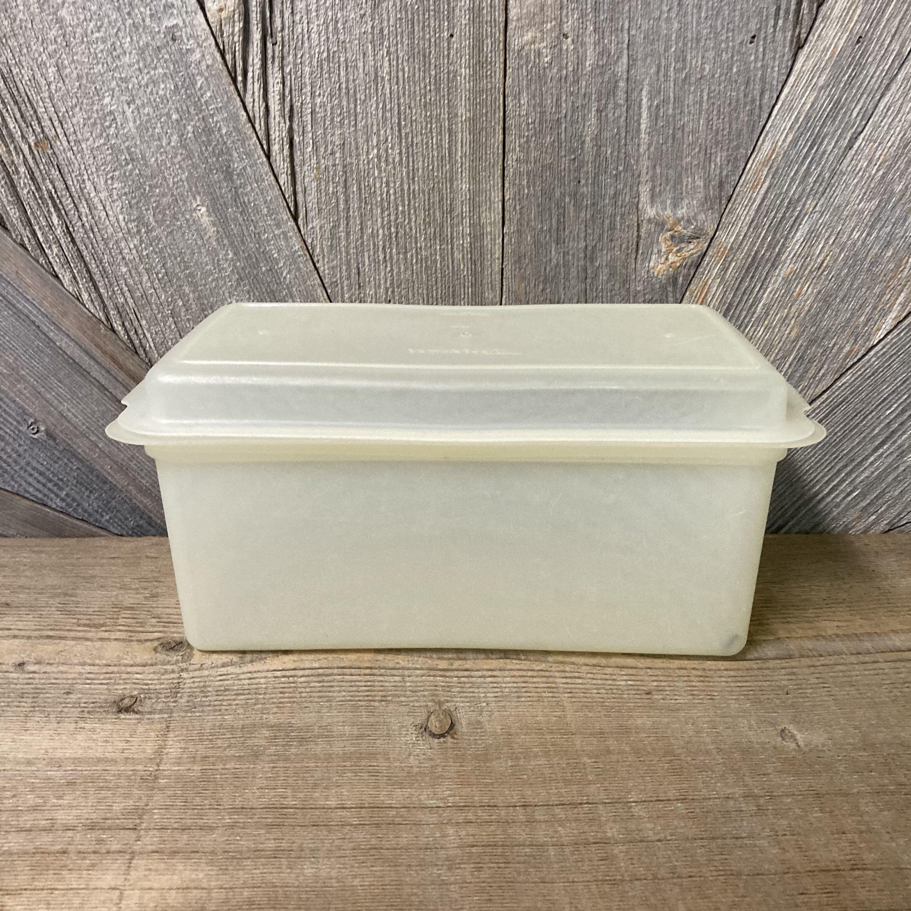 Vintage Tupperware Bread Keeper Bread Box Storage Container Plastic Tupper  Ware 171 Loaf Pan Wedding Gift Kitchen Pantry Storage Container -   Finland