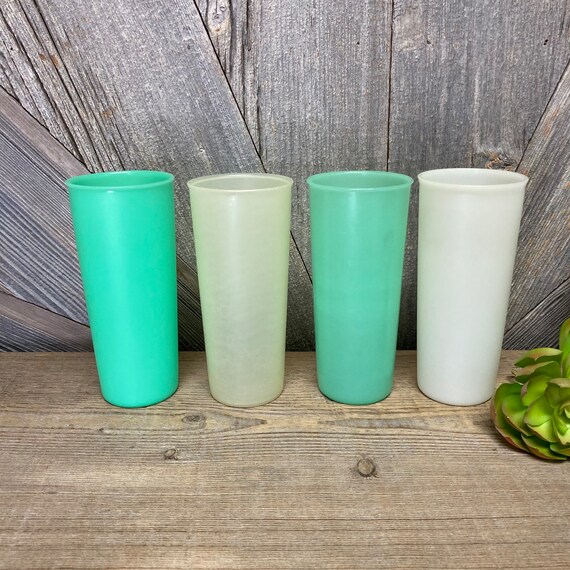 4 Vintage Tupperware Tumblers Tall Cups Glasses Plastic Tupper