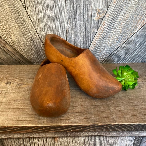Vintage Wooden Shoes dutch Wooden Clogs Scandinavian Tulip Time Holland Souvenir Decor Wall Hanging Home Decor Pair of Shoes Women 6.5 Etsy
