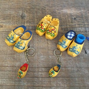 Vintage Swedish Hand Painted Wooden Gnome Shoes Wooden Doll Shoes Wooden  Shoes Doll Supplies Wooden Shoes Fairy Garden 