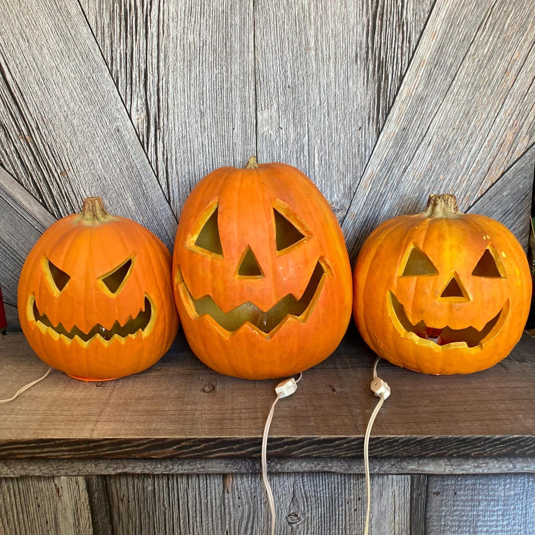 Vintage Halloween Pumpkin Light Foam Blow Mold 1990s Trick or Treat ...