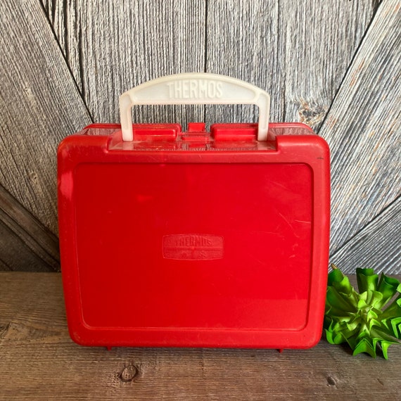 Jurassic Park 3 Lunch Box {Vintage Red Thermos Plasti… Gem