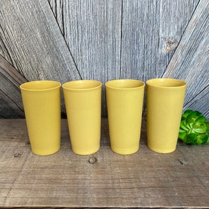 4 Vintage Tupperware Tumblers Cups Glasses Plastic Tupper Ware Storage Container 873 Large Stacking Yellow 70s Wedding Gift Kitchen