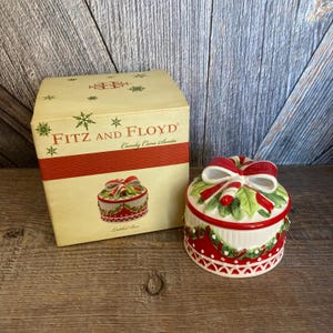 Vintage Christmas Lidded Box, Fitz and Floyd Candy Cane Santa Candy Bowl Dish Cookie Jar Ceramic Red and Green Holiday Ornament Bowl w Lid