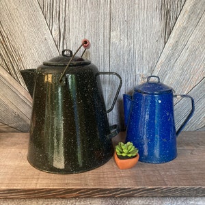 Vintage Enamel Coffee Pot Pitcher Tea Pot Tea Kettle Enamelware Kitchen Decor Rustic Farmhouse Style Garden Planter Distressed Flower Vase