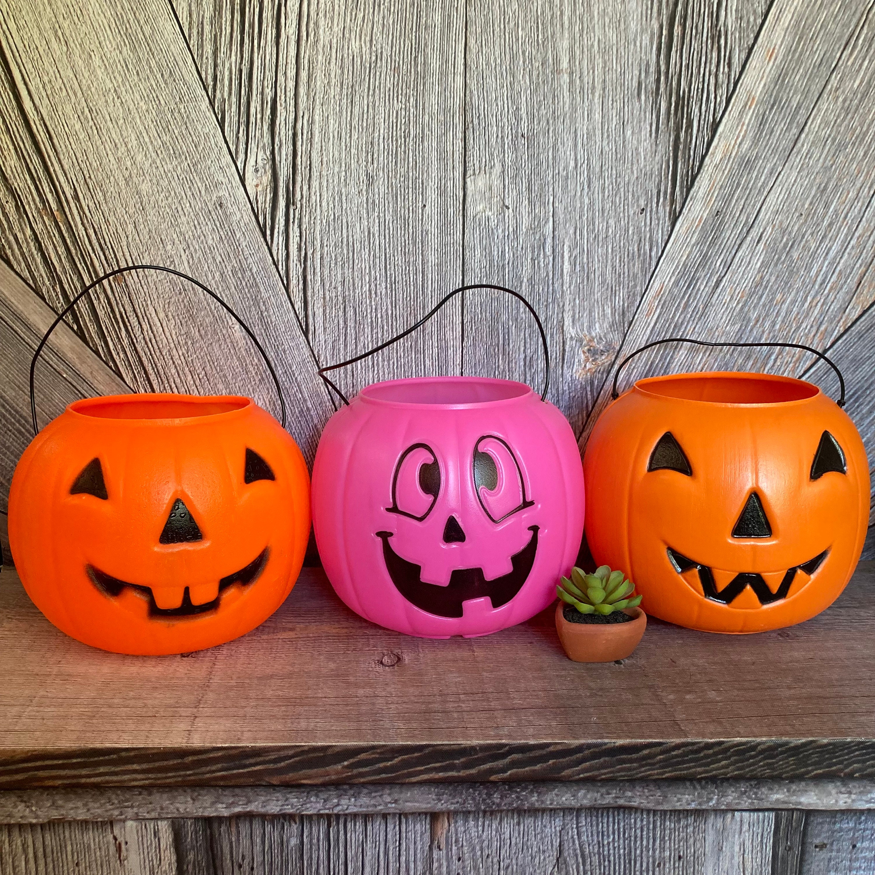 Vintage Pumpkin Halloween Bucket blow Mold Pumpkin Trick or Treat