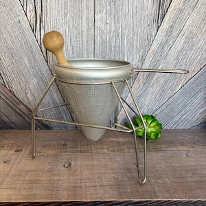 Vintage Strainer Sieve with Pestle Can Canning Applesauce 3 Piece Wood Pestle Cone Sieve Masher Colander Metal Strainer Tomato Prep