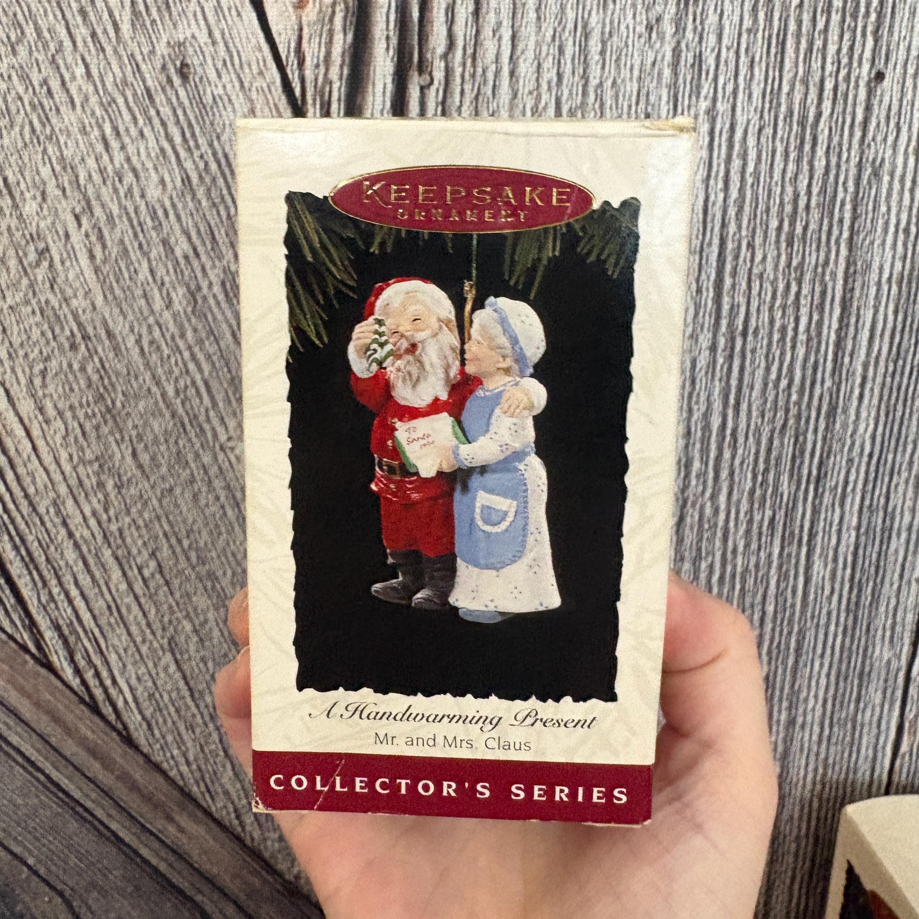 Vintage Santa and Mrs. Claus Christmas Ornament {hallmark Keepsake ...