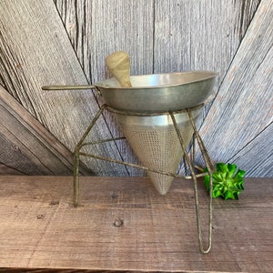 Vintage Strainer Sieve with Pestle Can Canning Applesauce 3 Piece Wood Pestle Cone Sieve Masher Colander Metal Strainer Tomatos Prep