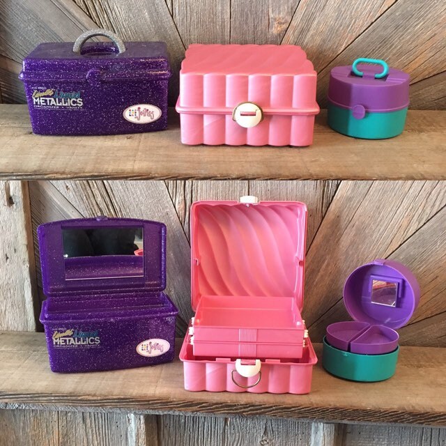 90s caboodle makeup box