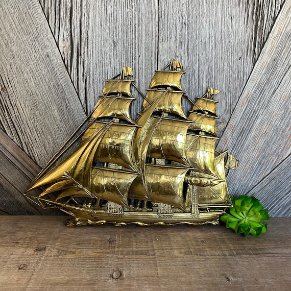 銅 ヴィンテージ CLARAO ORD.806 帆船 特大 Gold Ship Plastic Clipper Ship Vintage Decor Nautical Wall Hanging