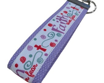 Portachiavi da polso "Fede contro la paura", accessorio boho fatto a mano, portachiavi religioso, accessori robusti, regalo per la mamma, dolce 16, tirazip