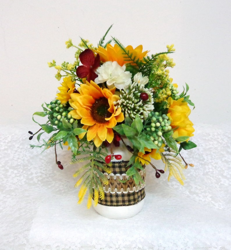 Small Sunflower Floral Centerpiece-Farmhouse-Country Floral image 0