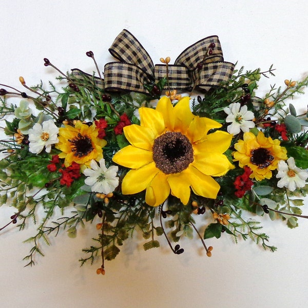Small  Sunflower Floral Swag-Farmhouse-Country Simple Floral Swag-For Small Living Space-Wall-Door Home Decor-by Floramiagarden