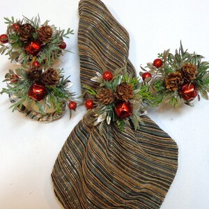 Set of 4 pc Farmhouse Napkin Rings-Xmas-Christmas Napkin Rings-Table Decor-by Floramiagarden