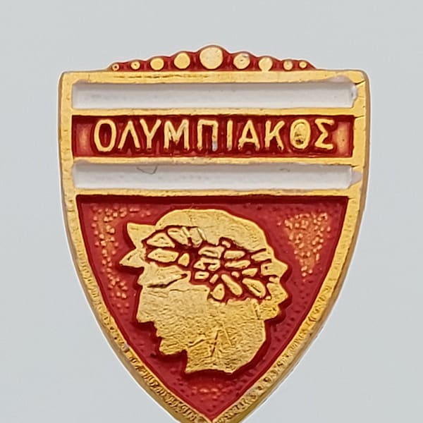 OLYMPIACOS FC Piraeus - Greece football soccer club vintage enamel buttonhole pin badge fussball anstecknadel Olympiakos