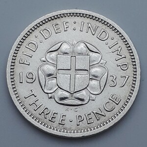 United Kingdom silver coin, 3 Pence 1937. George VI, original silver coin !