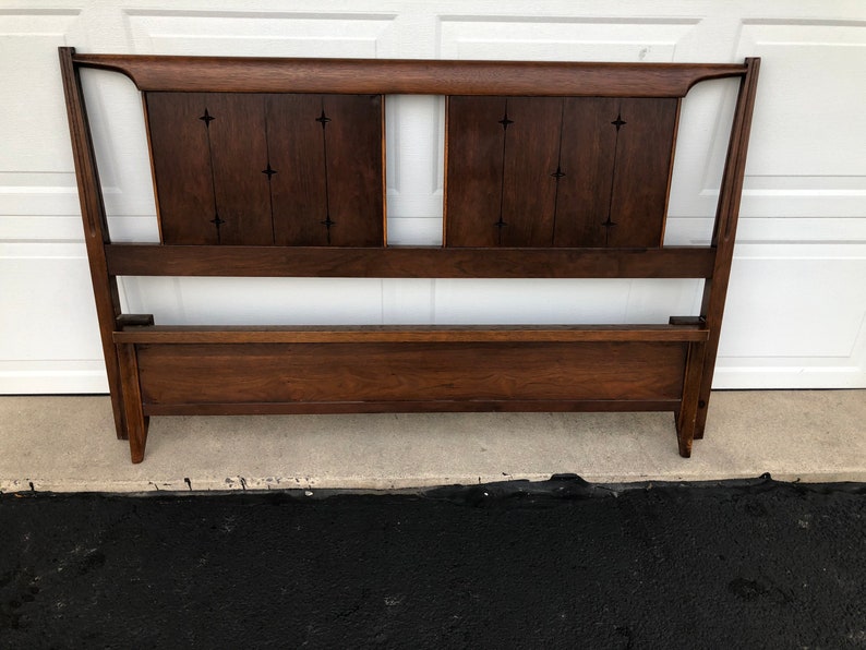 Broyhill Premier SAGA headboard and footboard Shipping is Etsy