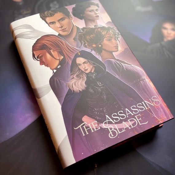 The Assassins Blade Throne of Glass Dust Jackets Sarah J Maas, Officially Licensed