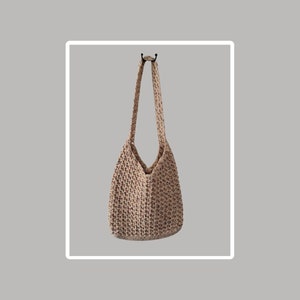 Bolso de hombro. Cartera de verano tejida a crochet o ganchillo. (Jaspeda Beige)