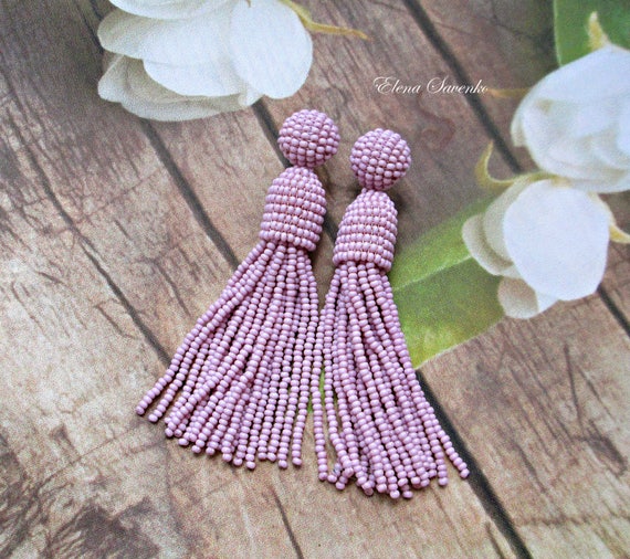 Boucles D'oreilles Oscar De La Renta Fleur émaillée Rose - Neuf Sans Emballage