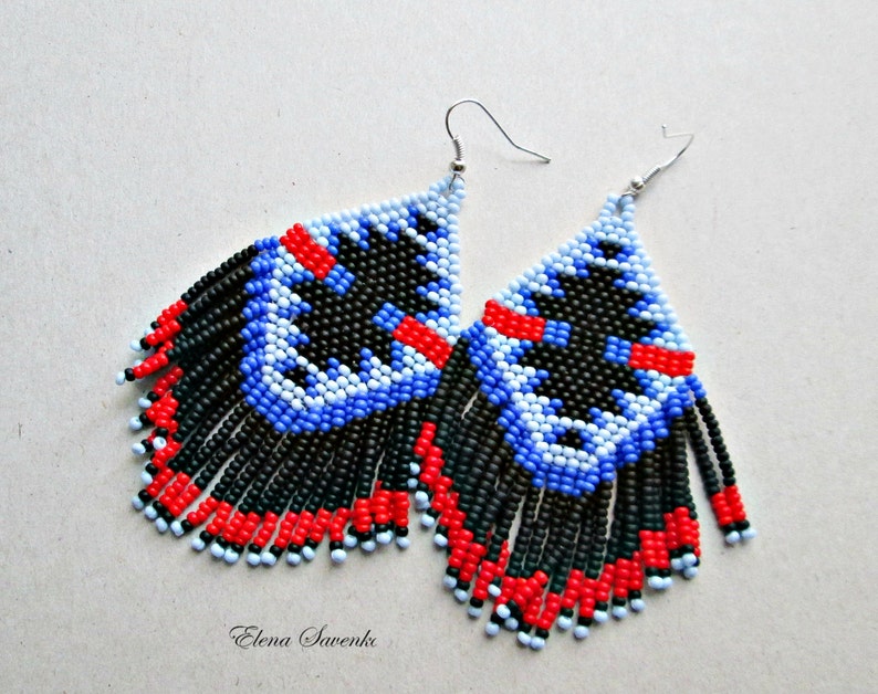 Red,blue.blek,Bead Earrings Native American Style Beadwork Seed Bead Earrings