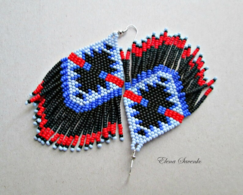 Red,blue.blek,Bead Earrings Native American Style Beadwork Seed Bead Earrings