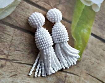 Oscar bead tassel Oscar styl  Beaded tasse Oscar  Renta earrings Beading dangle earrings Earrings sterling SILVER stud. white color
