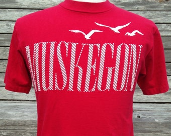 Vintage 80s 90s MUSKEGON MICHIGAN tourist T Shirt - small medium