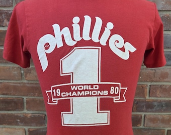 vintage 1980 Philadelphia Phillies World Series champions T shirt / XS / champs