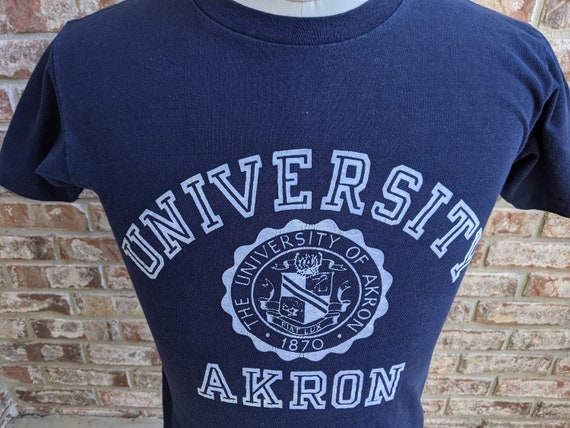 70s vintage University of Akron Zips T shirt / Ch… - image 2