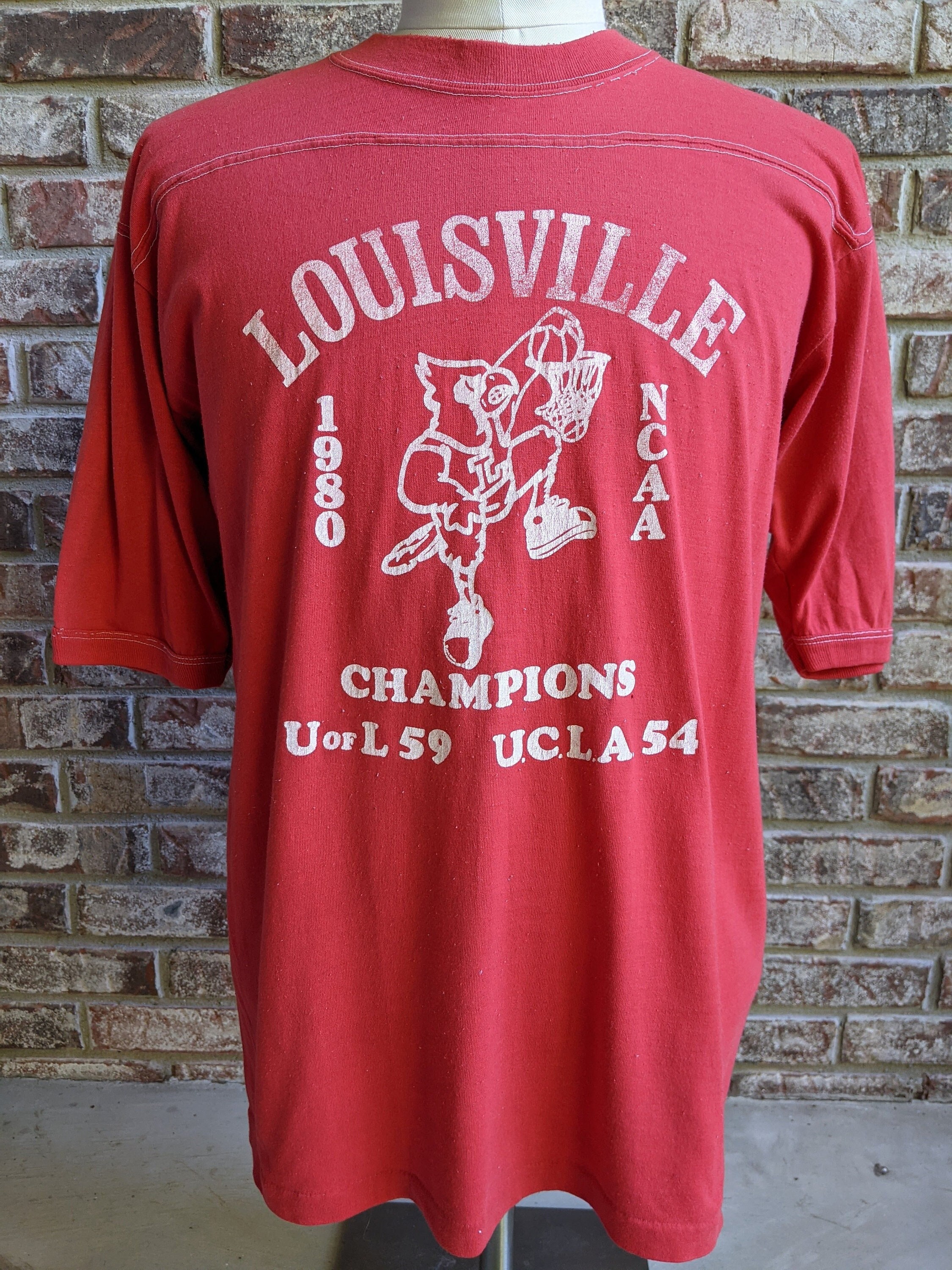 Rare Vintage Louisville Cardinals 1980 NCAA Champions T Shirt 