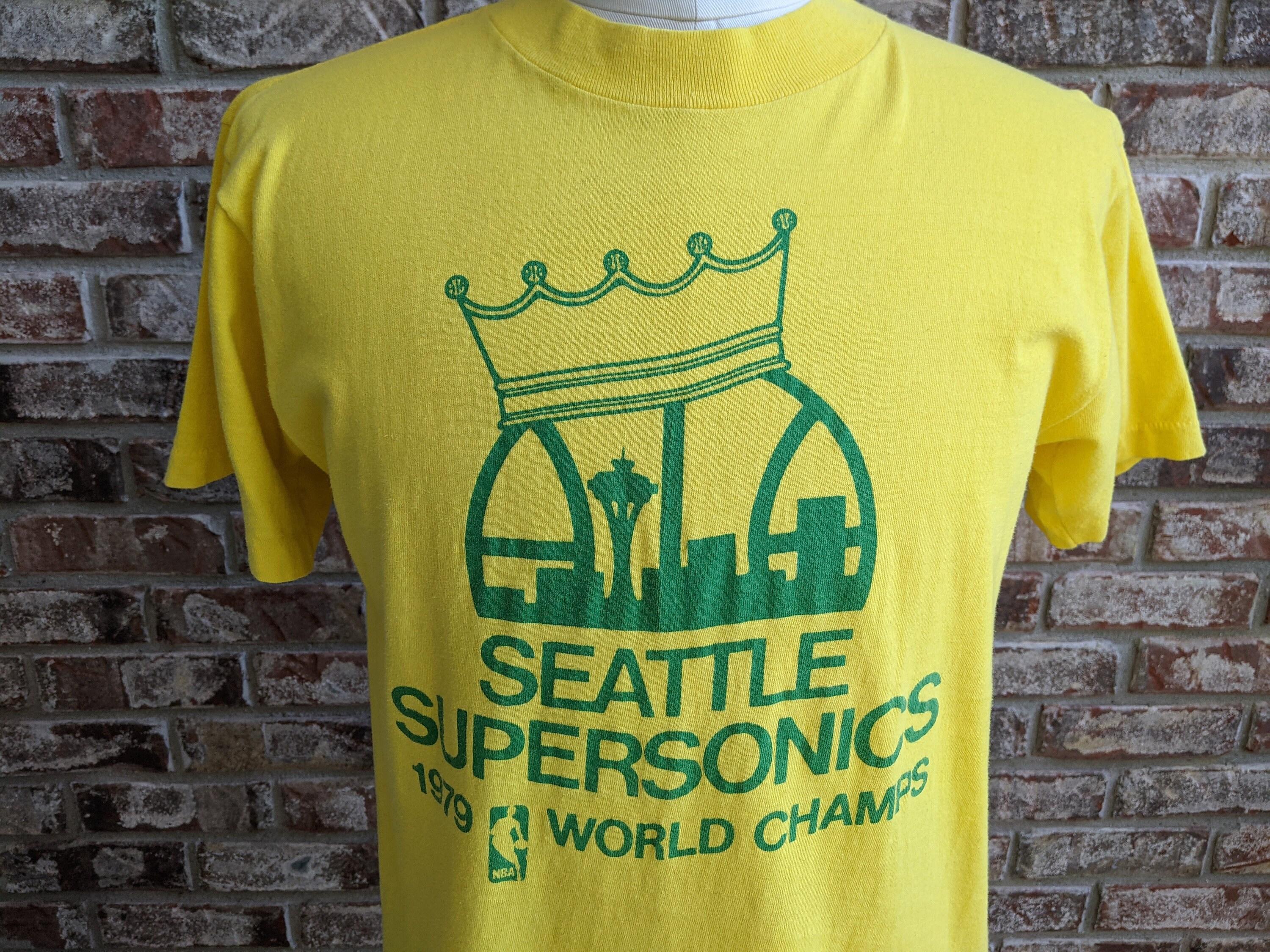 Vintage Seattle Supersonics T Shirt 78-79 World Champions -  Denmark