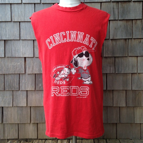 vintage cincinnati reds shirt