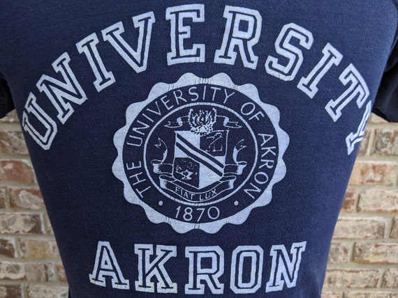 70s vintage University of Akron Zips T shirt / Ch… - image 3