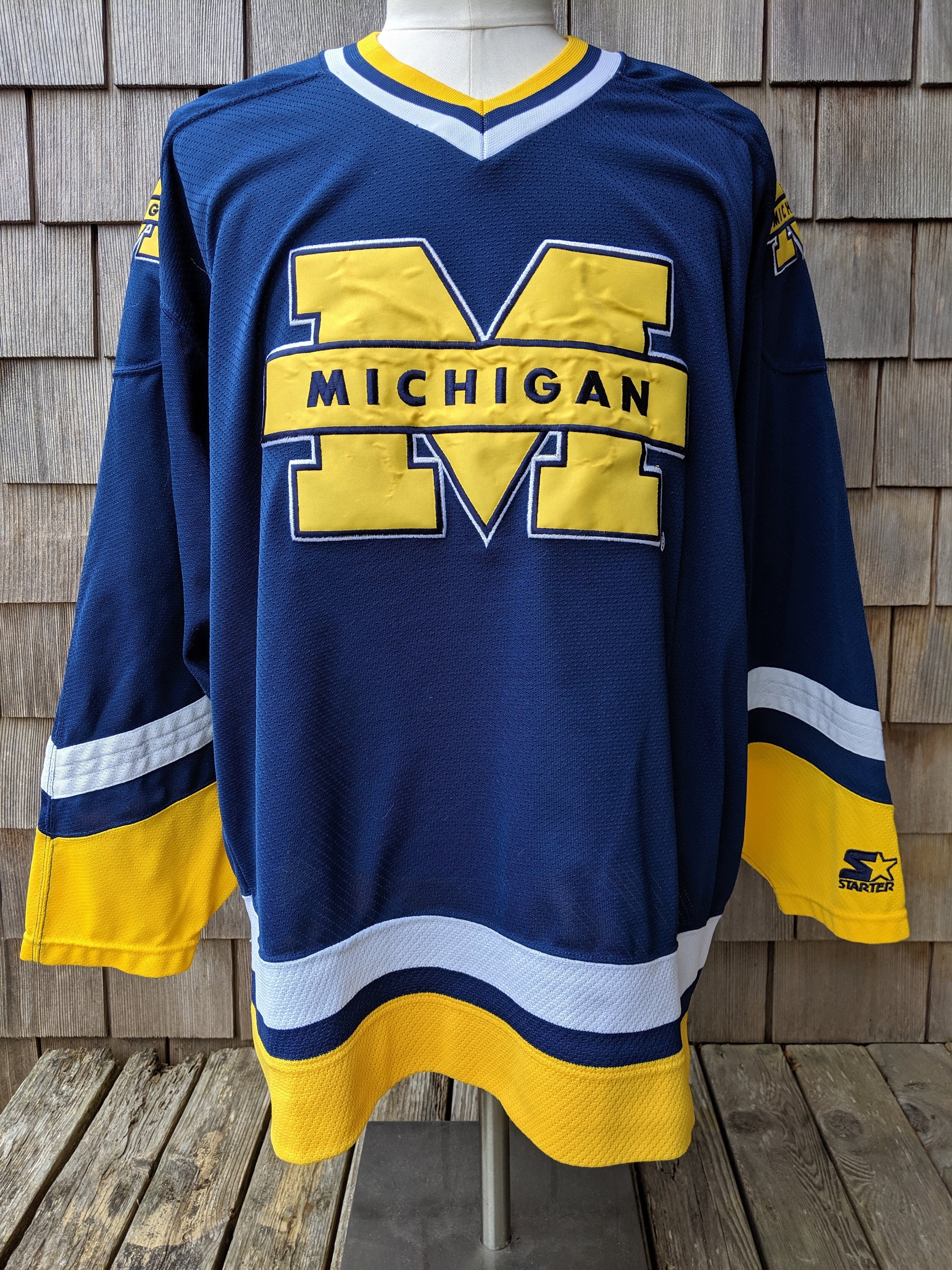 michigan wolverines hockey jersey