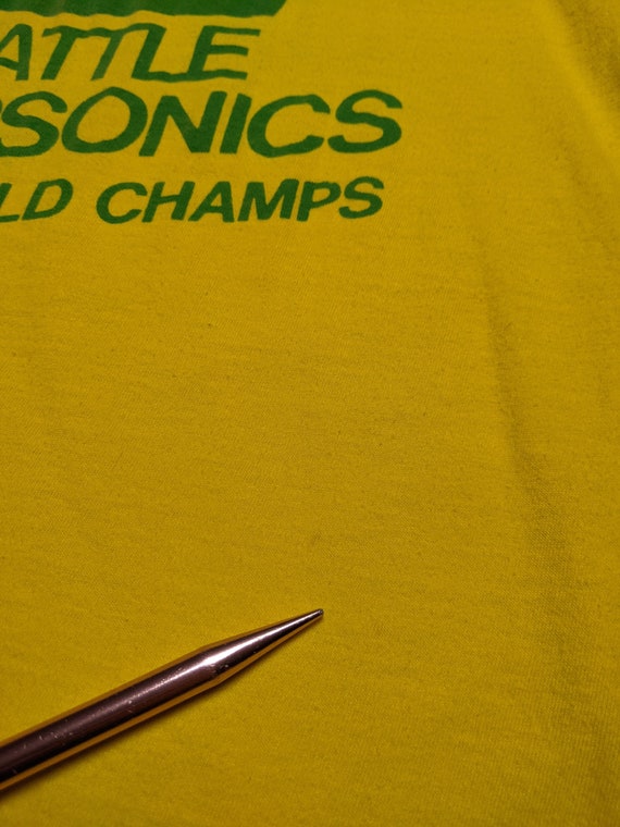 vintage Seattle Supersonics 1979 World Champs T shirt… Gem