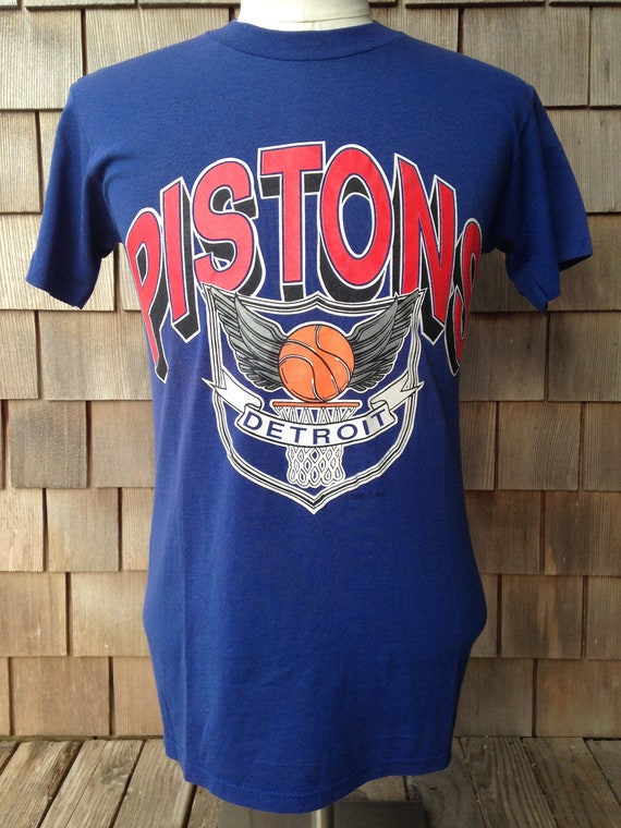 detroit pistons t shirt