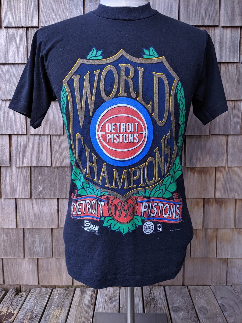 vintage detroit pistons shirt