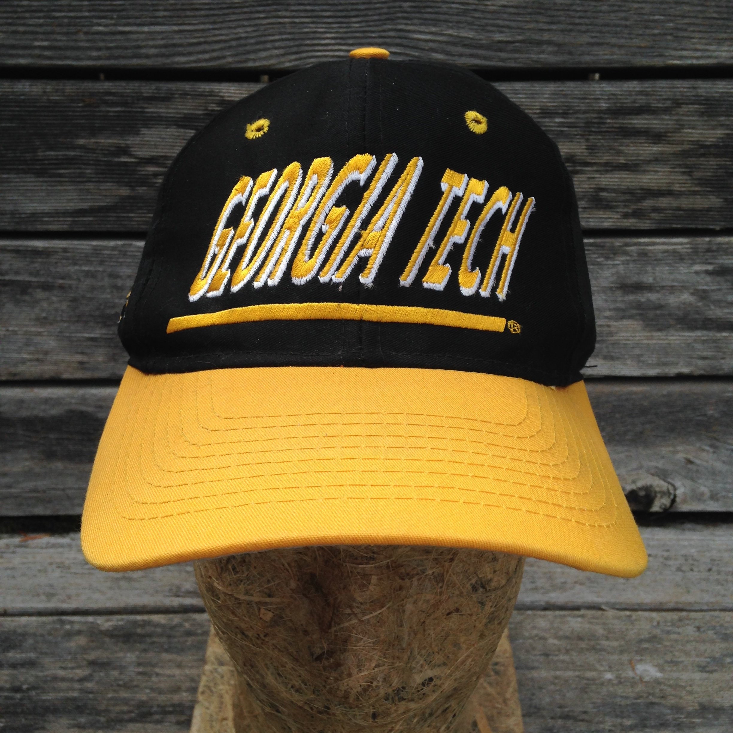 90s Vintage Georgia Tech Yellow Jackets 