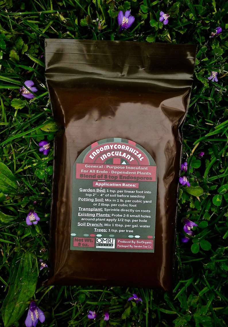 A general-purpose mycorrhizal inoculant for Endo-dependent plants including vegetables, grapes, fruit trees, turf grass flowers. Dust transplant roots, blended into potting soil worked into soil before seeding or scattered on lawns & flower beds.