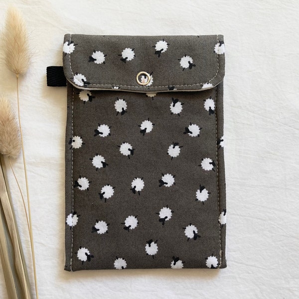 Circular Needle Case with Cute Wooly Sheep in Gray with Snap Button