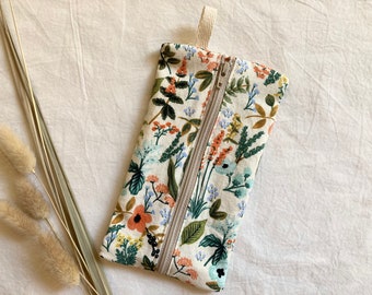 Herb Garden Zipper Pouch, Cute Small Cream Bag with Flower for Pens and Office Supplies
