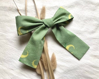 Luna Moth Hair Bow with French Barrette in Bright Sage Green with Yellow Moons and Leaves