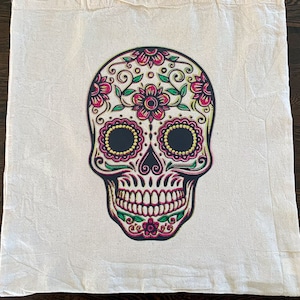 Mexican Sugar Skull/Calavera multicolore - Fichiers svg/dxf/eps/studio/png/gsp avec calques Silhouette tête de mort dia de los muertos coco