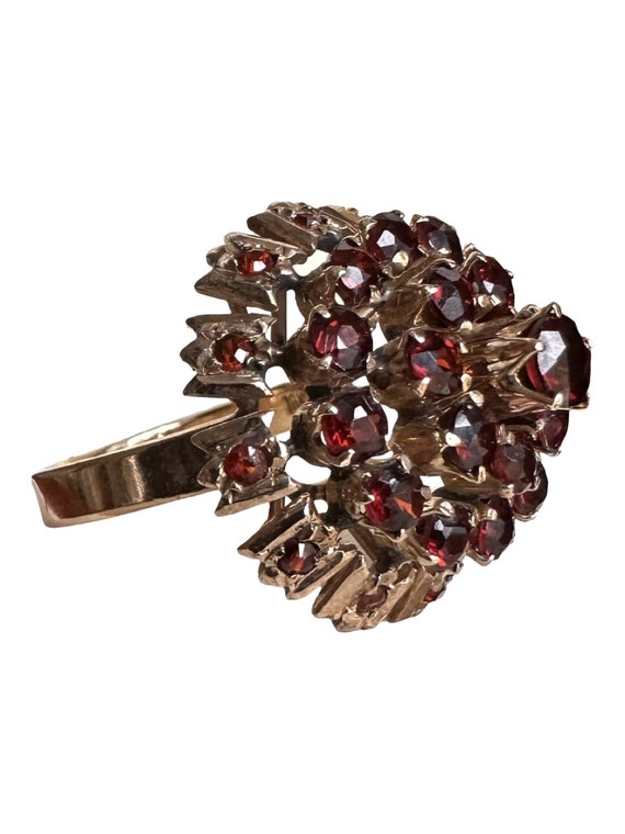 18ct Gold Garnet Statement Cocktail Ring